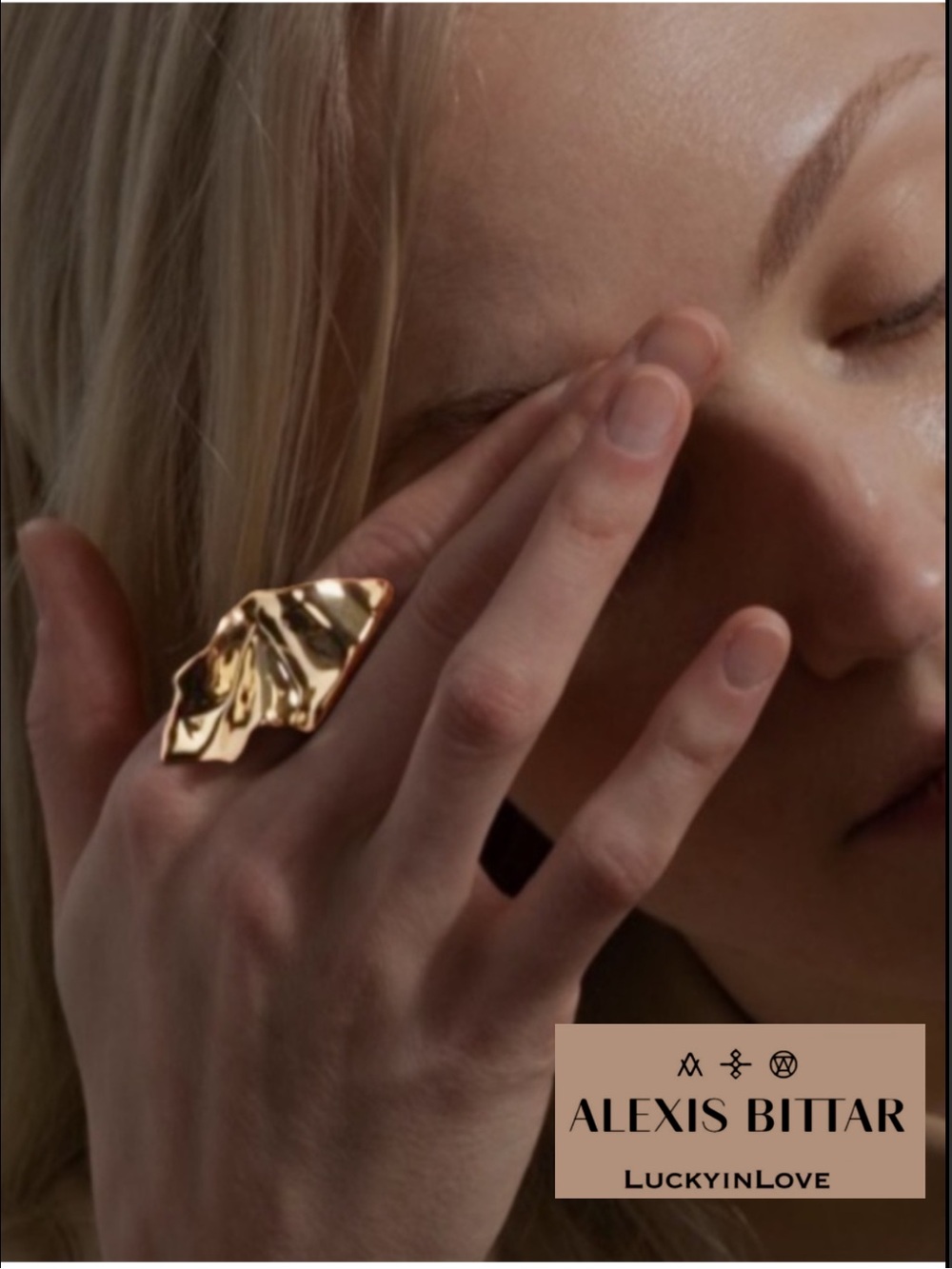 ALEXIS BITTAR Crumpled Metal Graceful Leaf Shaped Sculpted Yellow Gold Ring
